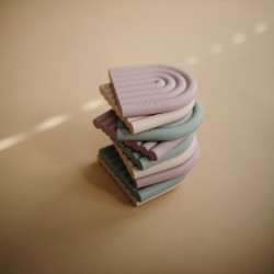 TEETHER RAINBOW CAMBRIDGE BLUE 8.5x9x1 CM