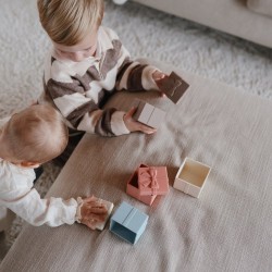 MIX AND MATCH PRESENT SOLID MULTI 7x7x7 CM